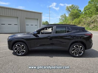 New 2026 Chevrolet Trax RS w/ Sunroof Package