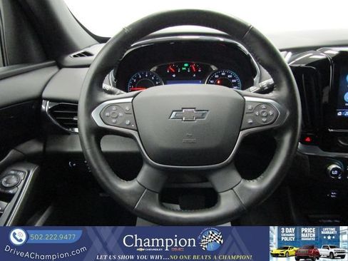 Used 2022 Chevrolet Traverse RS FWD image 33