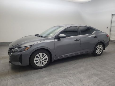 Used 2024 Nissan Sentra S FWD image 2