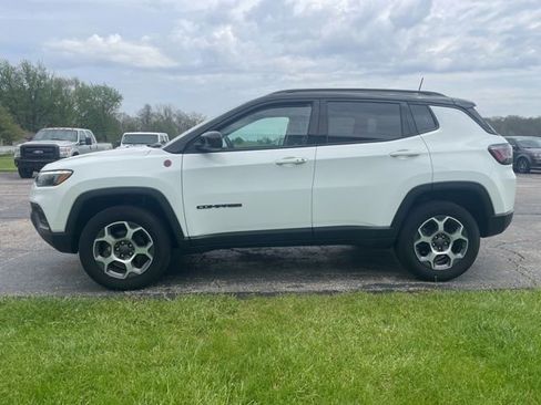 Used 2022 Jeep Compass Trailhawk w/ Trailhawk Elite Group AWD/4WD image 9