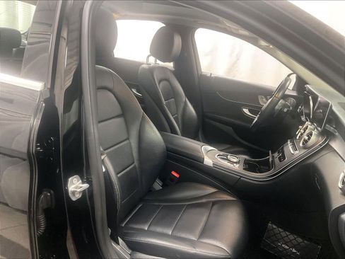 Used 2020 Mercedes-Benz C 300 4MATIC Sedan image 11