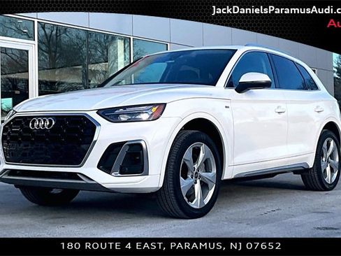 Used 2023 Audi Q5 2.0T Premium Plus w/ Premium Plus Package image 1