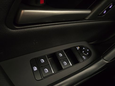 Used 2024 MAZDA CX-50 AWD 2.5 S w/ Preferred Package image 26