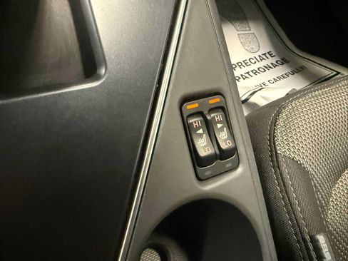 Certified 2024 Subaru Crosstrek 2.0i Premium AWD/4WD image 35