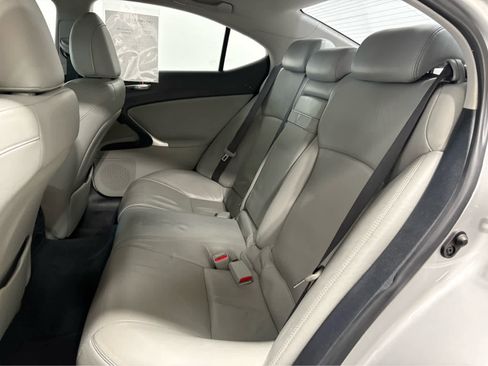 Used 2007 Lexus IS 250 RWD image 13