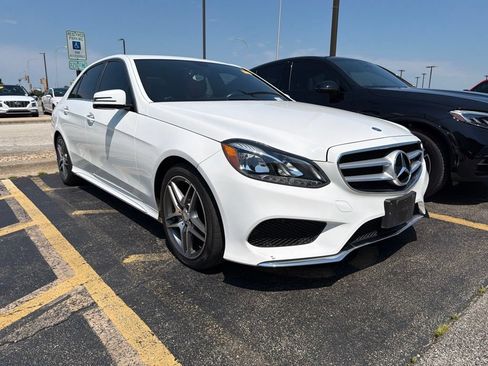 Used 2014 Mercedes-Benz E 350 4MATIC Sedan image 1