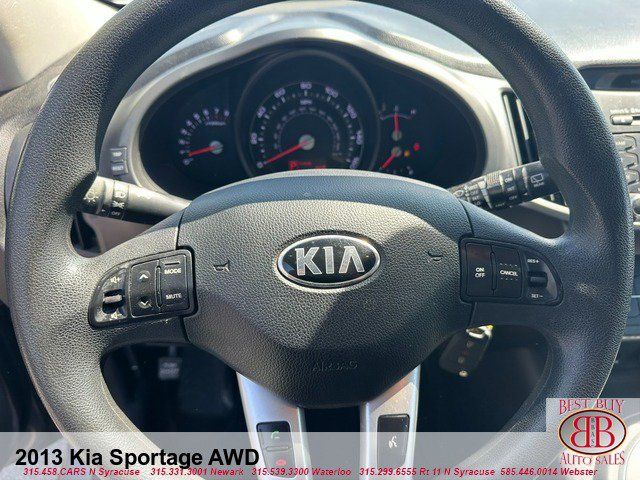 Used 2013 Kia Sportage LX AWD/4WD image 22