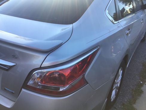 Used 2014 Nissan Altima 2.5 S w/ Sport Value Package image 8