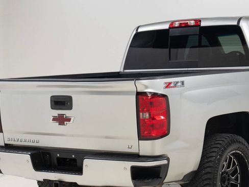 Used 2017 Chevrolet Silverado 1500 LT w/ Texas Edition image 11