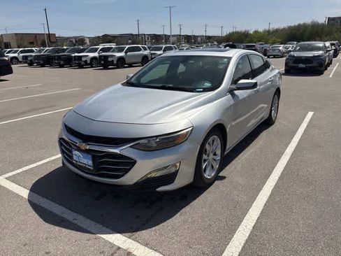 Used 2022 Chevrolet Malibu LT image 1