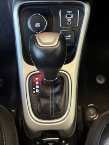 Used 2019 Jeep Compass High Altitude AWD/4WD image 25