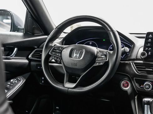 Used 2018 Honda Accord Sport image 15