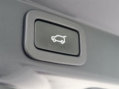 Used 2019 Land Rover Range Rover Sport HSE image 12