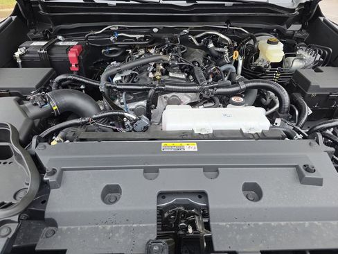 Used 2026 Toyota Tacoma TRD Off-Road AWD/4WD image 29