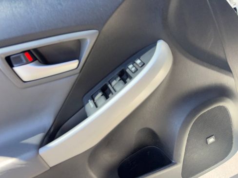 Used 2012 Toyota Prius Four FWD image 14