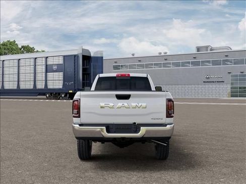 New 2026 RAM 2500 Tradesman AWD/4WD image 7