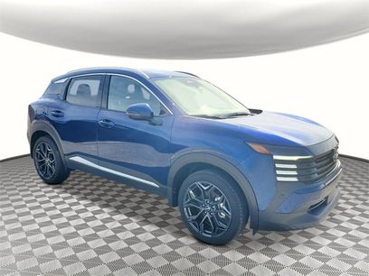 New 2025 Nissan Kicks SR