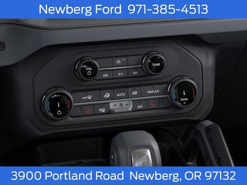 New 2026 Ford Bronco Big Bend w/ Black Diamond Package AWD/4WD image 16