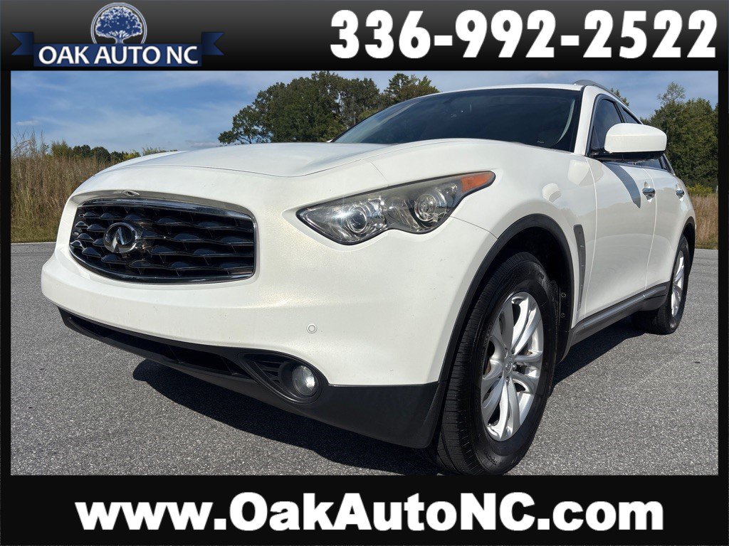 Used 2011 INFINITI FX35 AWD w/ Premium Pkg image 1