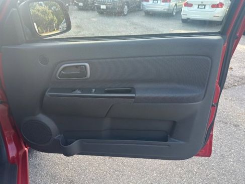 Used 2005 Chevrolet Colorado LS image 27