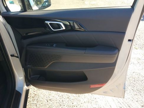 New 2026 Kia Carnival SX Prestige FWD image 35