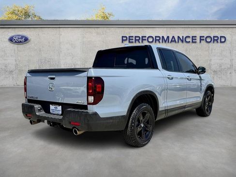 Used 2023 Honda Ridgeline Black Edition image 7