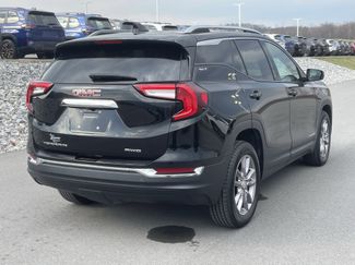 Used 2024 GMC Terrain SLT video 3