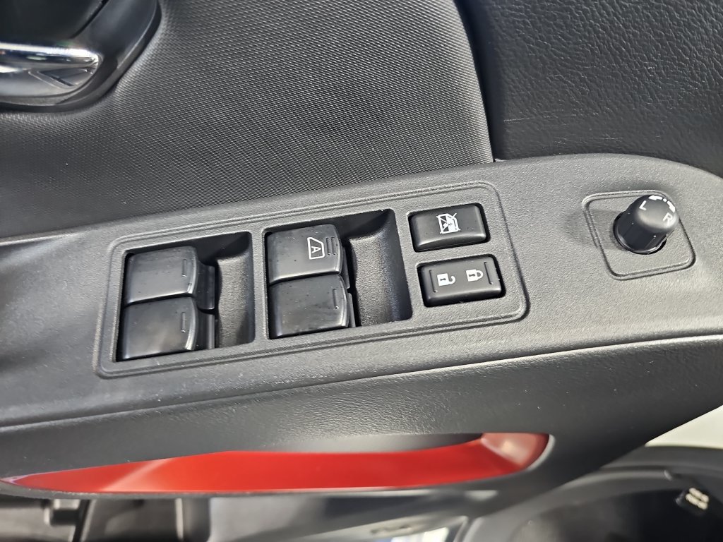 Certified 2023 Nissan Frontier PRO-4X w/ Pro Convenience Package AWD/4WD image 27