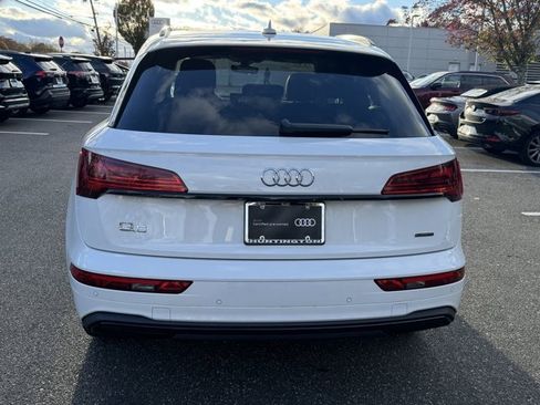 Certified 2025 Audi Q5 2.0T Premium w/ Convenience Plus Package image 6