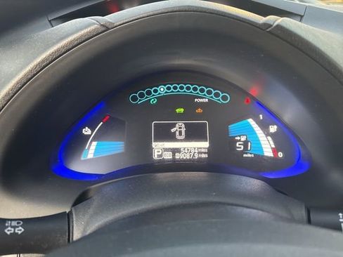 Used 2017 Nissan Leaf S image 7