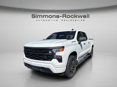 Used 2024 Chevrolet Silverado 1500 Custom w/ LPO, Dark Essentials Package AWD/4WD image 1