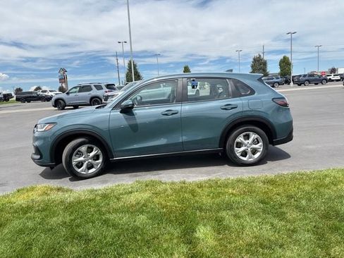 Certified 2025 Honda HR-V LX image 6
