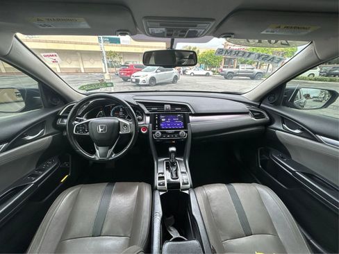 Used 2017 Honda Civic EX-L image 23