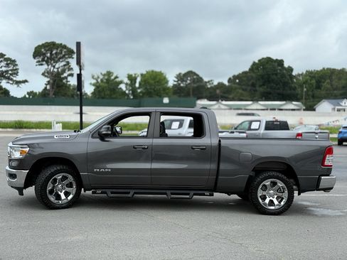 Used 2022 RAM 1500 Big Horn AWD/4WD image 4