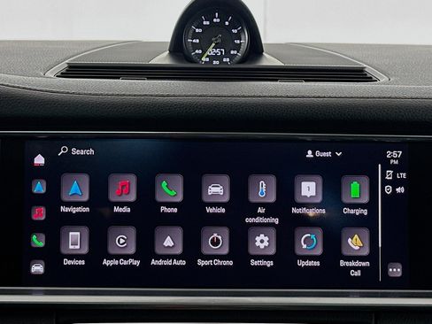 Used 2023 Porsche Panamera 4 Platinum Edition image 12