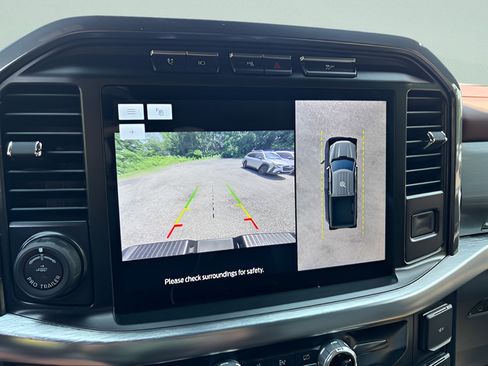Used 2023 Ford F150 Lariat w/ Equipment Group 502A High AWD/4WD image 9
