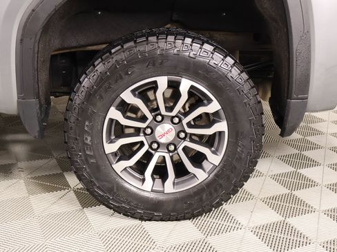 Used 2023 GMC Sierra 1500 AT4 w/ AT4 Premium Package AWD/4WD image 20