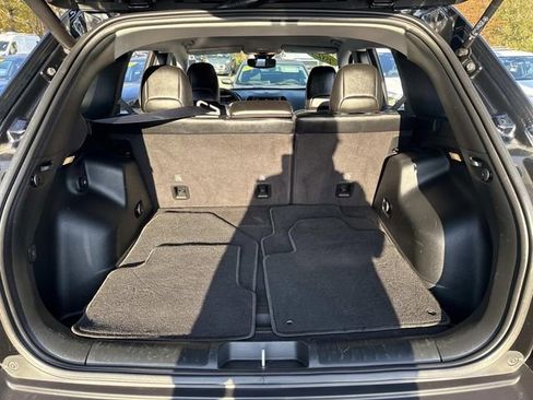 Used 2023 Jeep Cherokee Altitude Lux image 6