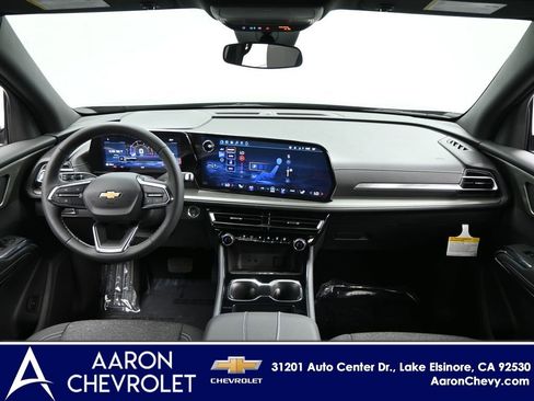 New 2026 Chevrolet Traverse LT image 14