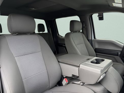 Used 2019 Ford F150 XLT image 44