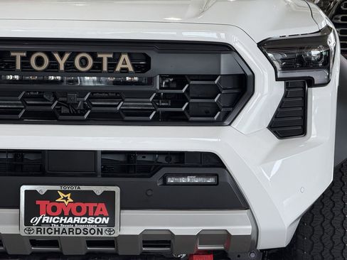 New 2026 Toyota Tacoma Trailhunter AWD/4WD image 10