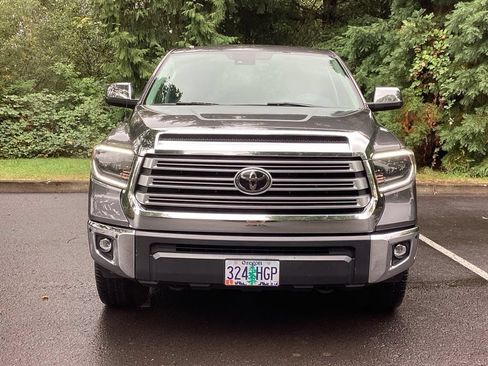 Used 2019 Toyota Tundra Limited w/ Limited Premium Package AWD/4WD image 20