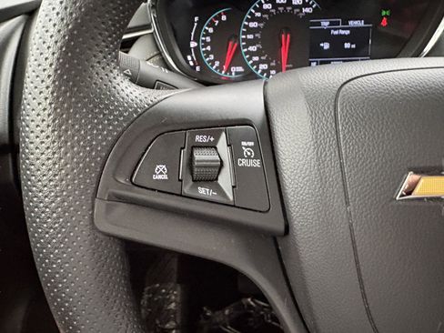 Used 2020 Chevrolet Trax LS w/ Tint and Cruise Package FWD image 26