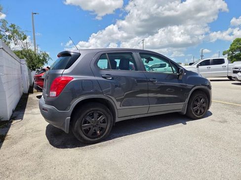 Used 2016 Chevrolet Trax LS w/ LPO, Protection Package FWD image 5
