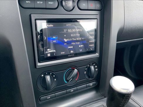 Used 2006 Ford Mustang GT image 31