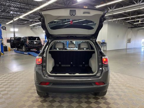 Used 2020 Jeep Compass Latitude w/ Popular Equipment Group image 8