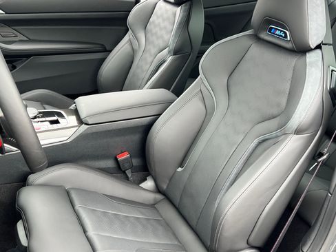 Used 2026 BMW M4 xDrive Competition w/ Executive Package image 4