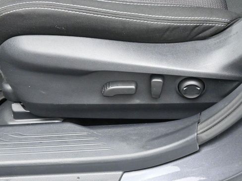 Used 2022 Subaru Outback Premium AWD/4WD image 14