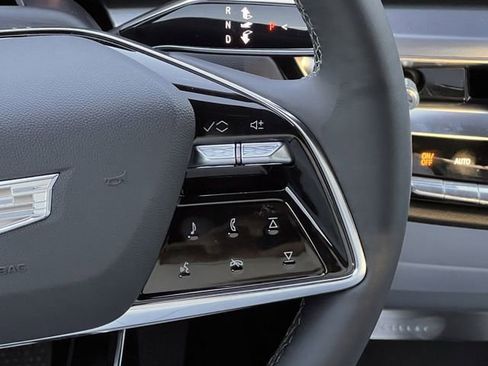 New 2026 Cadillac Lyriq Luxury image 13