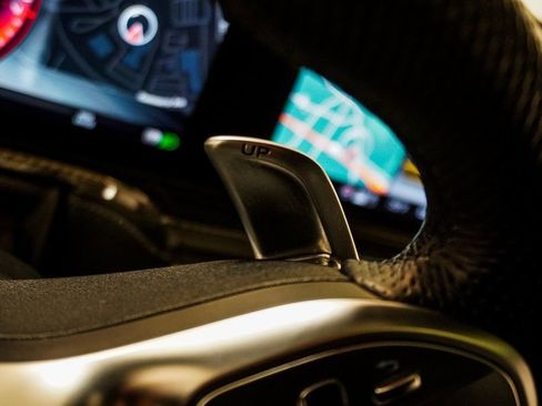 Used 2019 Mercedes-Benz G 63 AMG 4MATIC w/ Night Package image 18